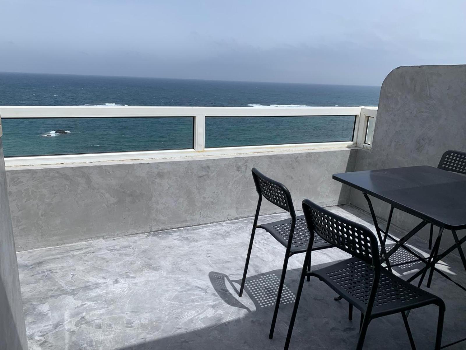 Beach Line Apartment Las Palmas de Gran Canaria Exteriör bild